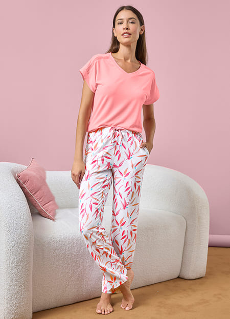 look femme en pyjama 